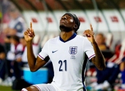 问鼎国际-包含姆巴佩回归赛场，逆转首场状态亮眼，中国队观众沸腾！的词条