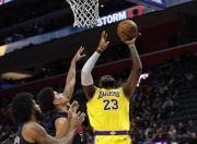 问鼎-关于Rookie遭遇三连败，法国队教练面临压力！的信息