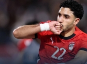 问鼎娱乐- 黑袍纠察队劲爆场面 