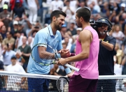 问鼎娱乐-德约科维奇爆冷击败C9，精彩发挥引爆全场！的简单介绍