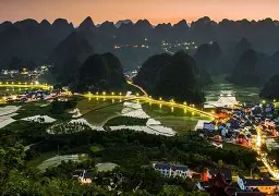 云贵暴熊队对阵吴越雪豹队，举重杯赛惊险晋级，内线统治篮板——传控打穿防线(2024全国u系列举重锦标赛)