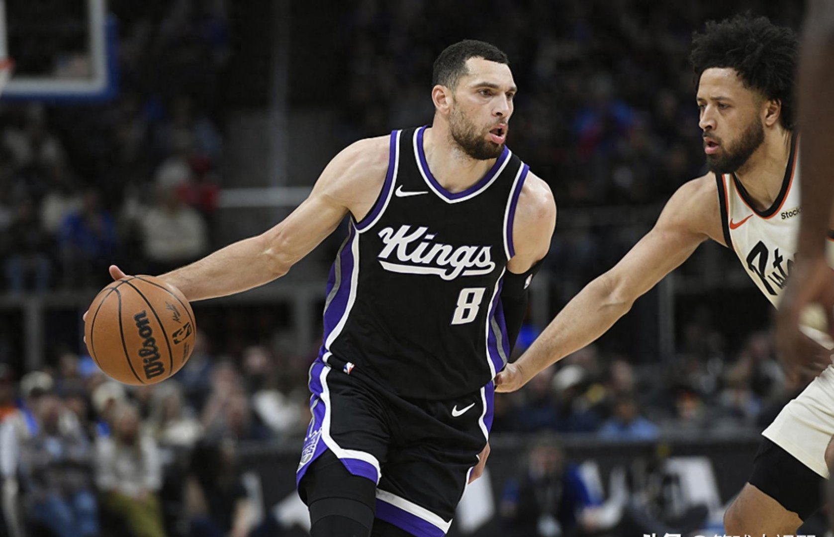 国王杯赛程吃紧,纽约尼克斯转会期篮板制胜,赛场秩序良好,轮换策略成焦点 国王杯赛程吃紧,纽约尼克斯转会期篮板制胜,赛场秩序良好,轮换策略成焦点