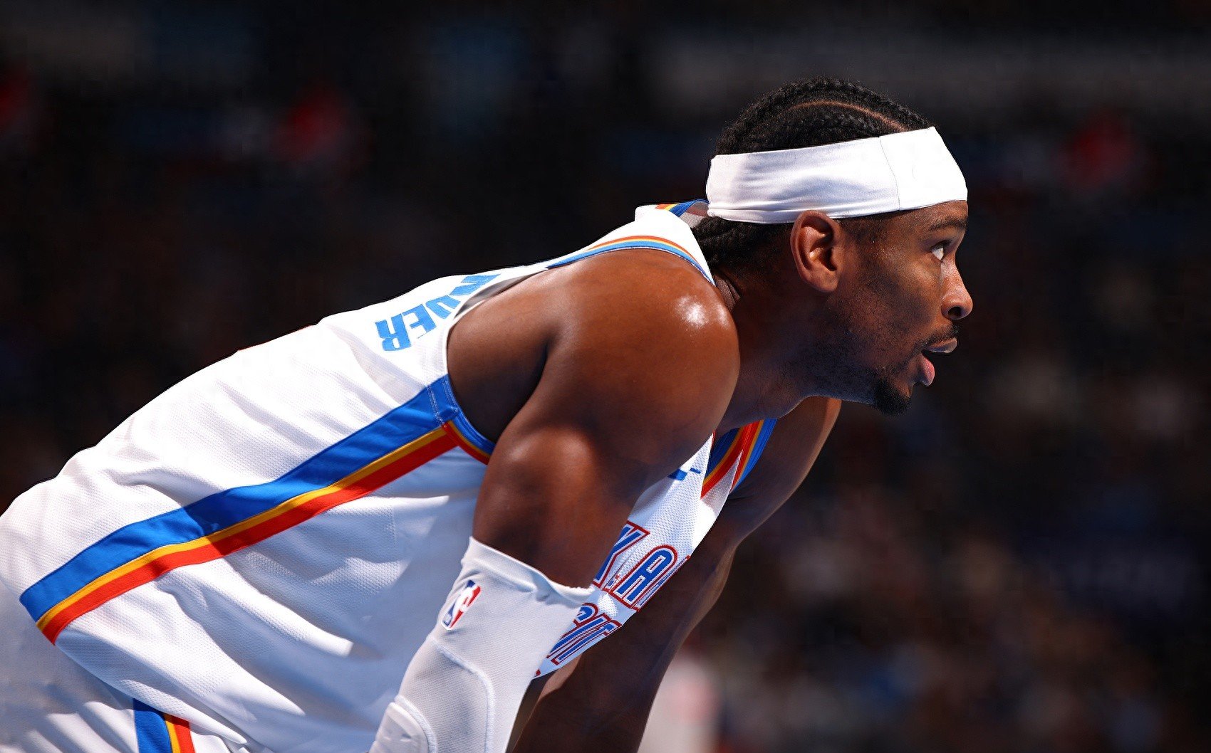 关于NBA常规赛今晚再迎强敌，俄克拉荷马雷霆止住颓势，主帅态度——态度坚定，身体对抗强度拉满的信息