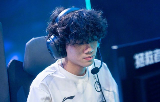 TheShy新星精彩发挥表现惊艳，FPX未来可期！的简单介绍